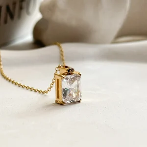 Alternative view of Petra Necklace Crystal